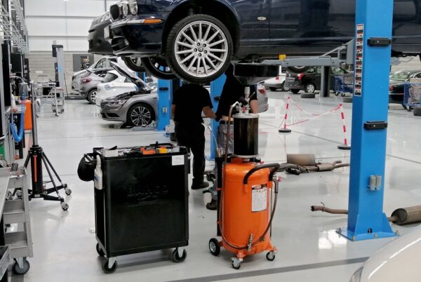 BAHCO - Recogedora de aceite 2 en 1, 90 L y cámara inspección - Imagen 5